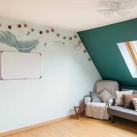 Cosy Entire House Near Basel & Mulhouse Airport - Vip Homes - Parking